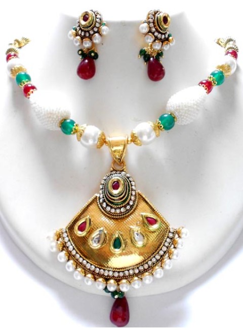Polki Necklace Set